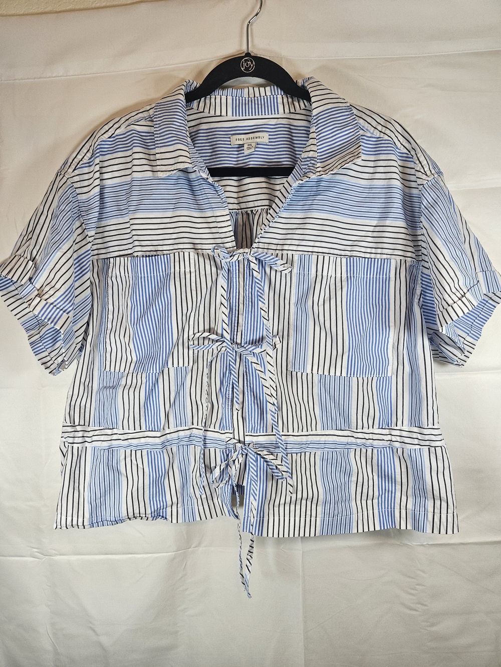 Striped Tie-Front Short Sleeve Blouse - Blue/White Nautical Fisherman Boating